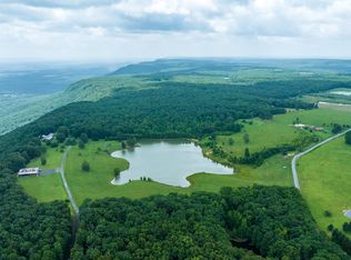 156 Valley View Ln, Menlo, GA 30731