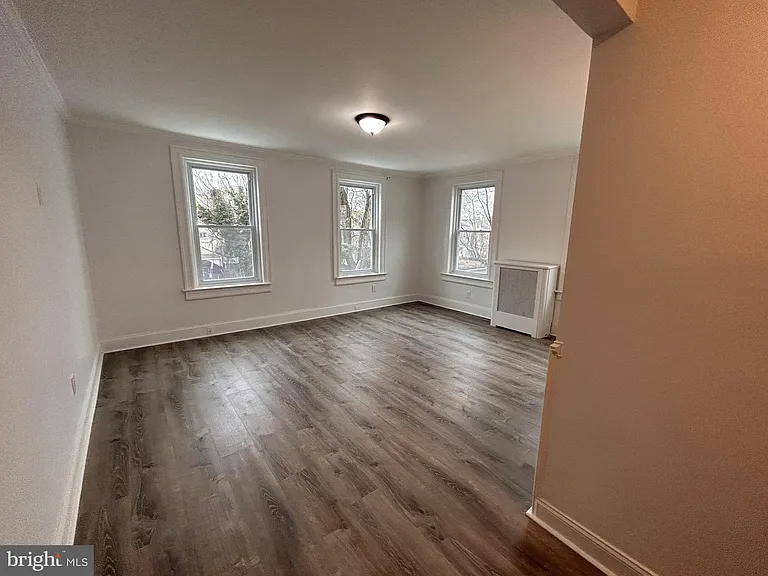 1067 S Clinton Ave #2 — Photo 18