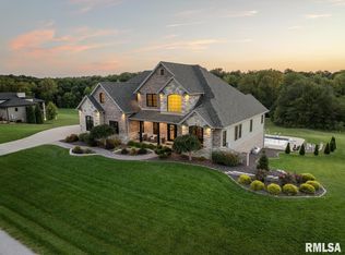 2310 S 57th St, Quincy, IL 62305