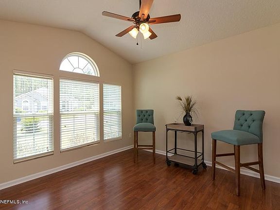 4th image of 4082 Victoria Lakes Dr S