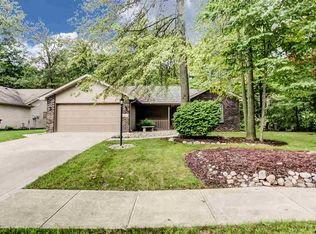 6625 Merlin Dr, Fort Wayne, IN 46818