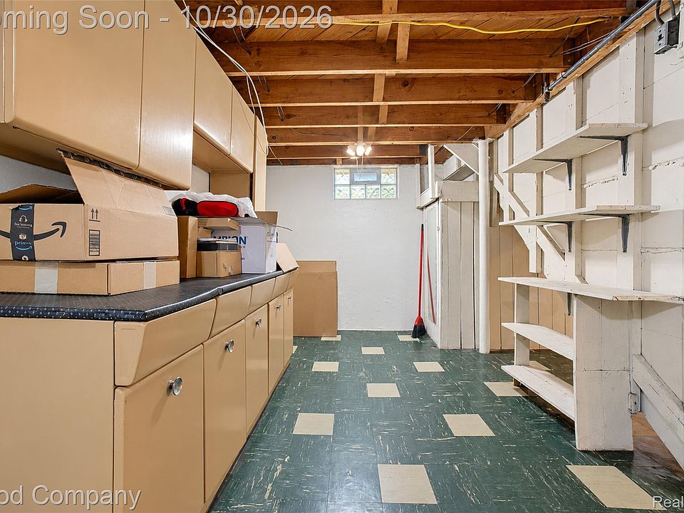 912 E Shevlin Ave, photo 22