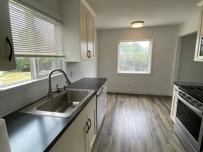 6825 S Jefferson St — Photo 19