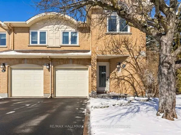 47 Grandcourt Dr, Ottawa, ON K2G 5W9