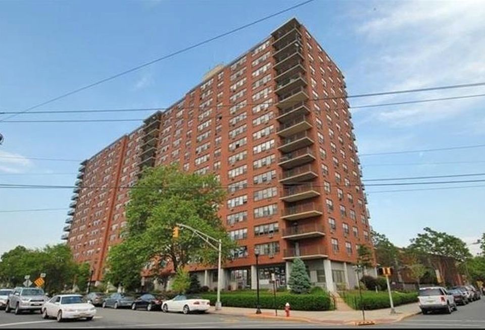 1st image of 500 Central Ave APT 605