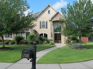 1706 Hunters Cv, Friendswood, TX 77546