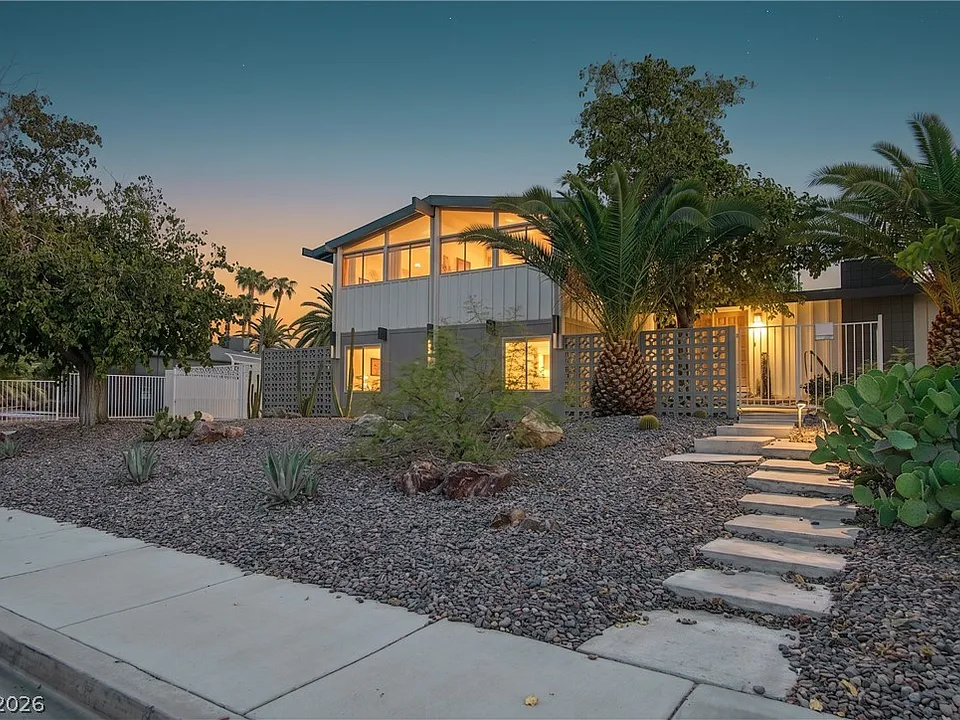 1663 Pawnee Dr