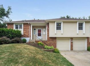 15917 W 129th St, Olathe, KS 66062