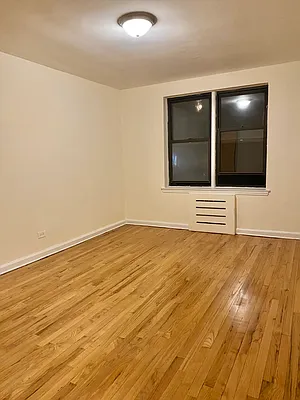 Rented by FirstService Realty (legacy) | media 32