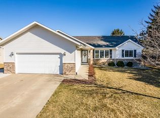 1709 Washington Ave, Sauk City, WI 53583