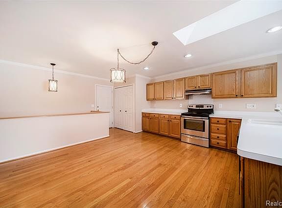 3rd image of 7157 Blue Water Dr #1
