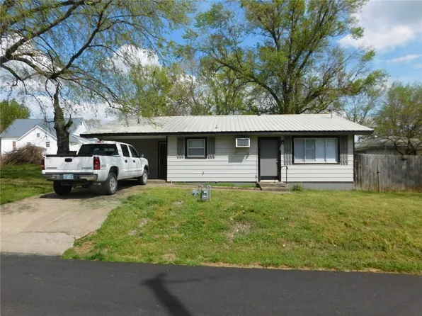 140 & 148 W Main; Bois D Arc; 141 #20-149, Farmington, AR 72730