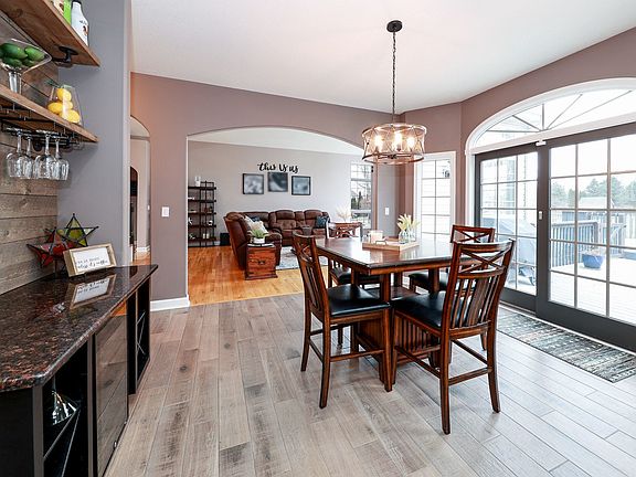 5th image of 363 E Janet Dr