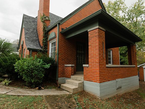 4th image of 301 W Mount Vernon St