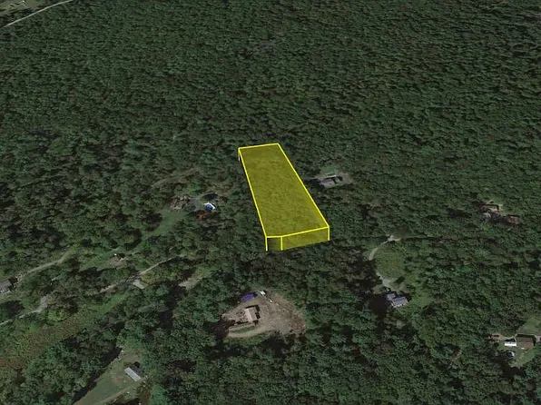 12 Municipal Rd, Hunlock Creek, PA 18621