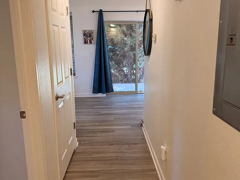 1202 Walnut Ave #4 — Photo 14