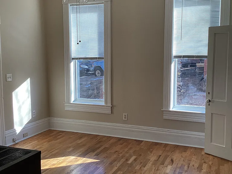 120 Deer Path Ave #A — Photo 4