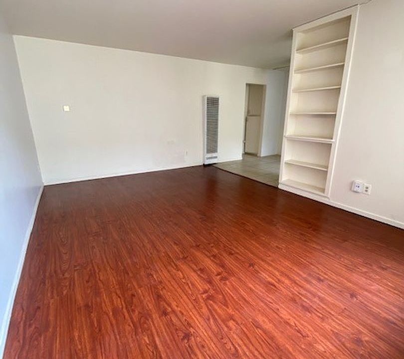 1st image of 4160 Hamilton St APT 8