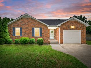 2223 Kim Dr, Clarksville, TN 37043