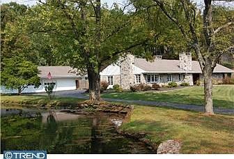 1st image of 5 Meadows Ln