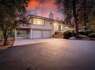 16706 Auburn Rd, Grass Valley, CA 95949