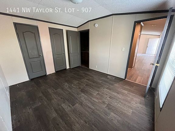 4th image of 1441 NW Taylor St #907