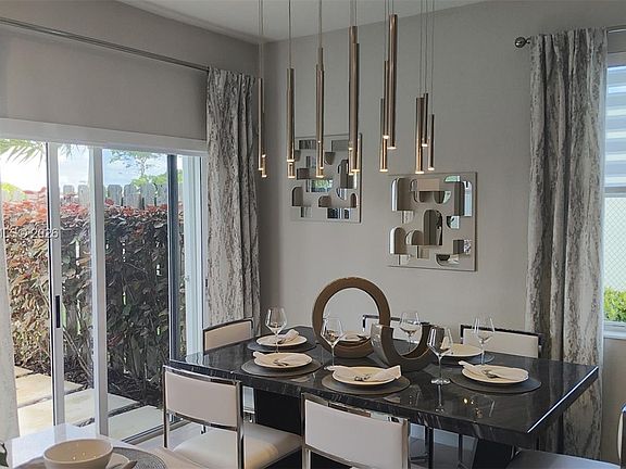 4th image of 2598 SE 29th St #1