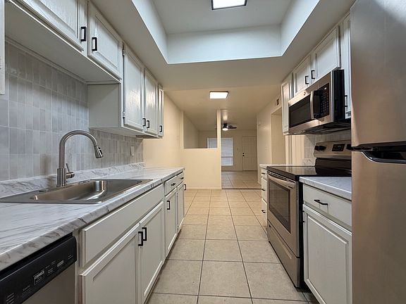 5th image of 12827 N 113th Ave APT 3