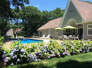 6 Kimbell Ave, East Hampton, NY 11937