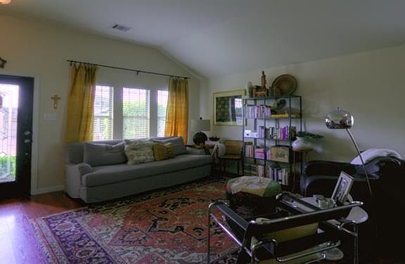 4th image of 7244 Silver City Dr
