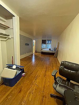 5th image of 250 E 29th St APT 3A