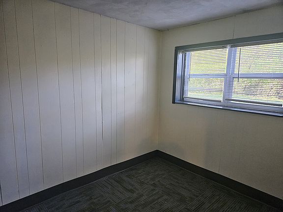 4th image of 226 W Union St #1