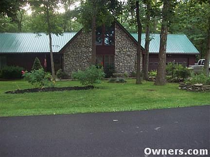 2nd image of 379 Hunter Dr