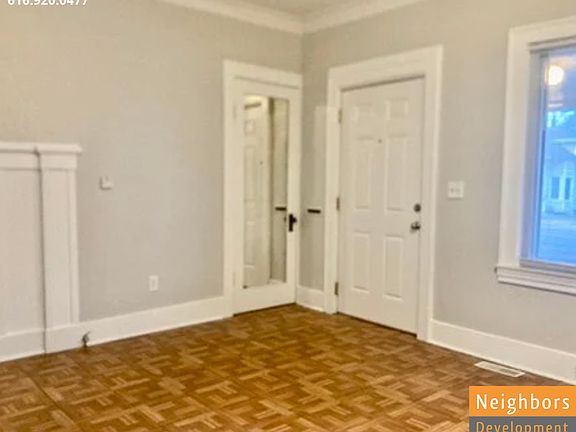 3rd image of 1727 Jefferson Ave SE #1