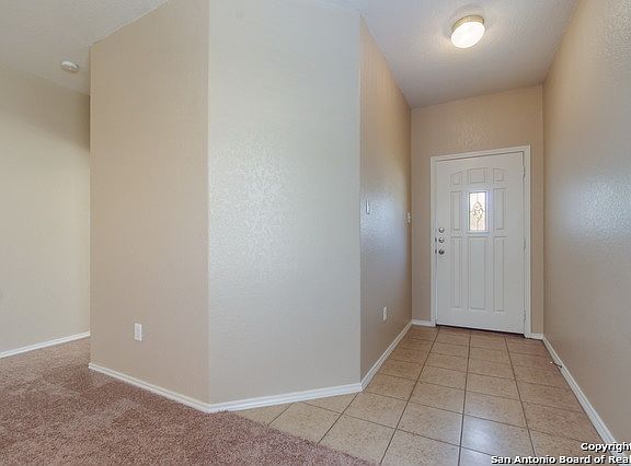 4th image of 8126 Ashwood Pointe