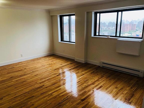 2nd image of 1900 Lexington Ave APT 14D