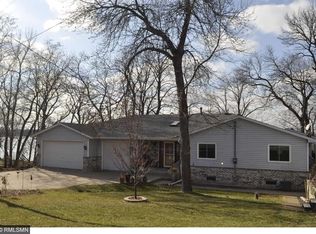 14018 Old Holt Ct, Lindstrom, MN 55045