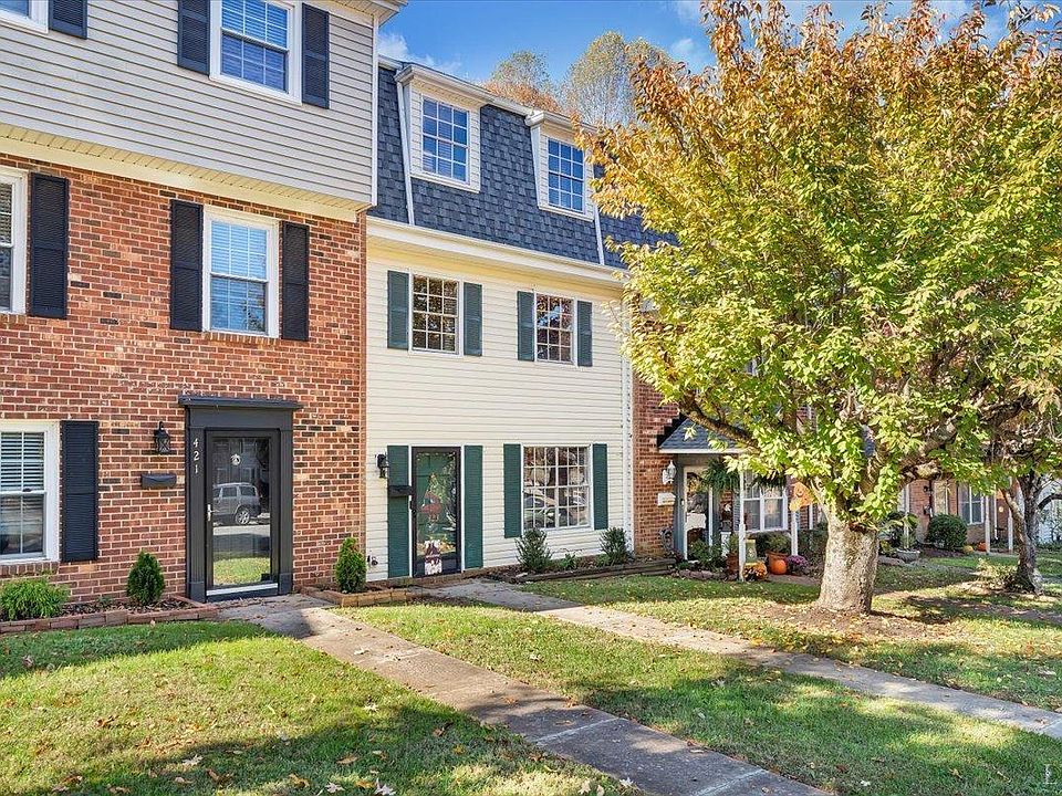 1st image of 423 W Cadbury Dr
