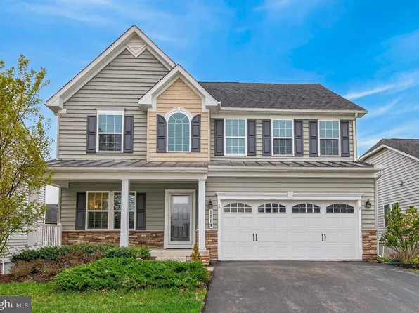 1113 Long Farm Cir, Brunswick, MD 21716