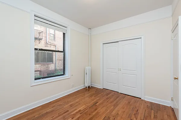 Rented by Nooklyn NYC LLC | media 30