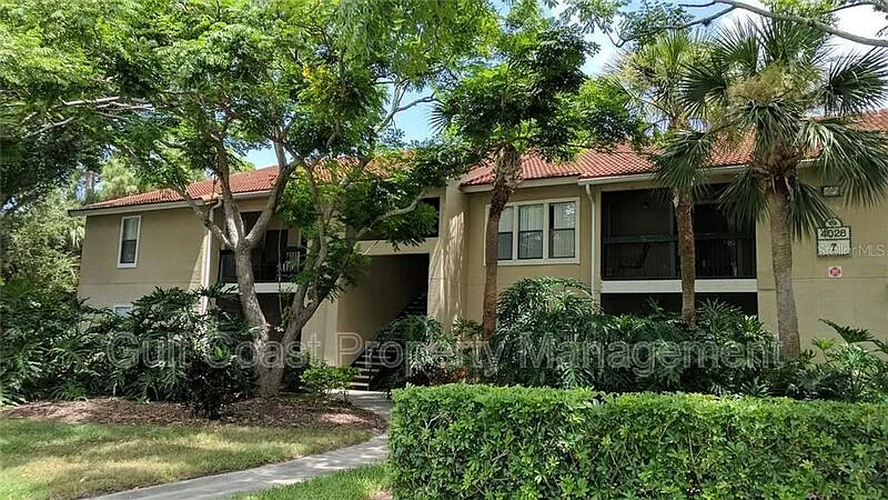 2 bed, 2.0 bath, 1119 sqft, $1,625 — Photo 1