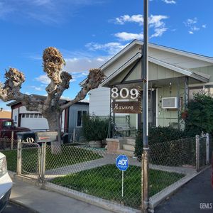 809 Buena Vista St, Taft, CA, 93268