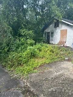 3rd image of 3029 New York Ave