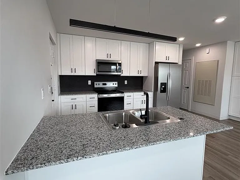 2405 Judson Rd — Photo 6