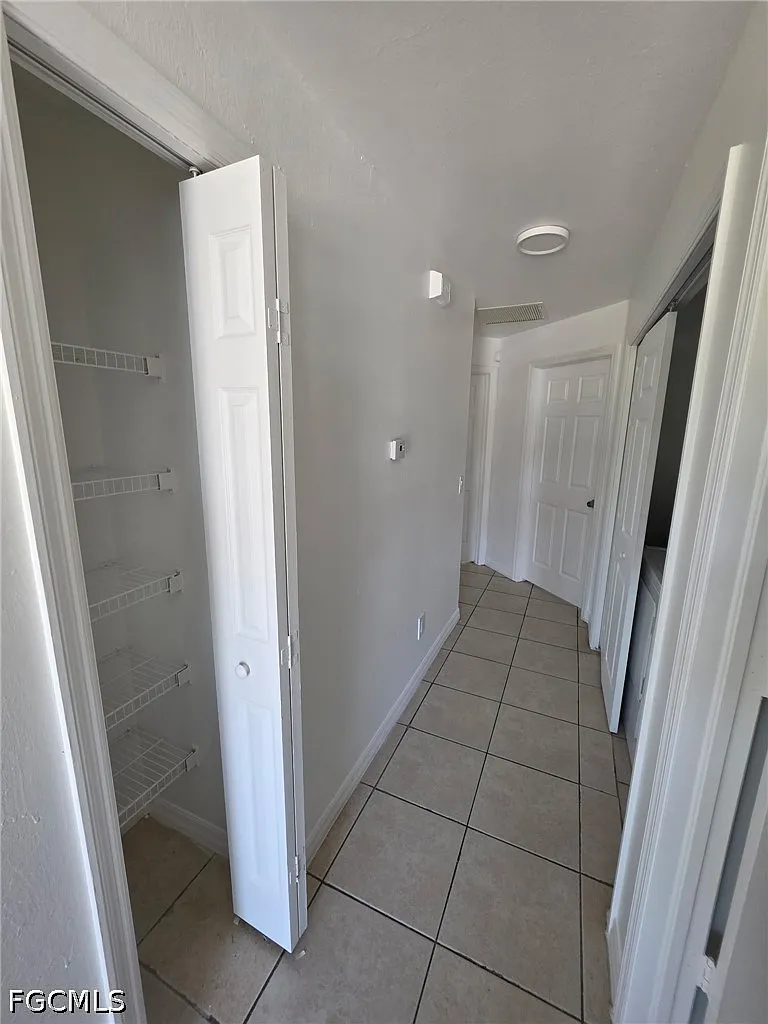3 bed, 2.0 bath, 1101 sqft, $1,500 — Photo 1