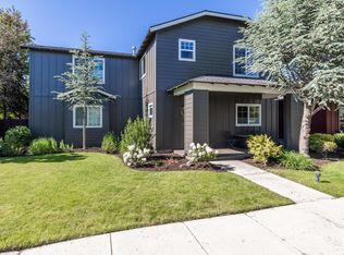 20645 White Dove Ln, Bend, OR 97702