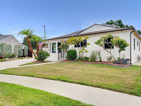 2nd image of 4444 Paula Ave
