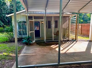 552 Lakeshore Dr, Jackson, GA 30233