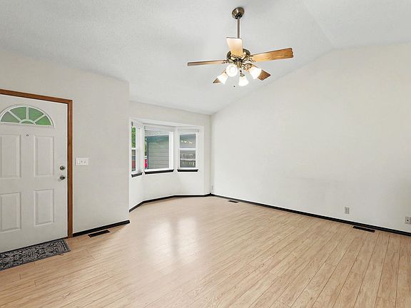 5th image of 6525 E 39th Ct N