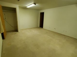 6980 S Essex Court Cir, Midvale, UT 84047